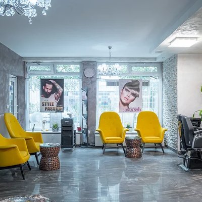 Foto von Hairstyle by N